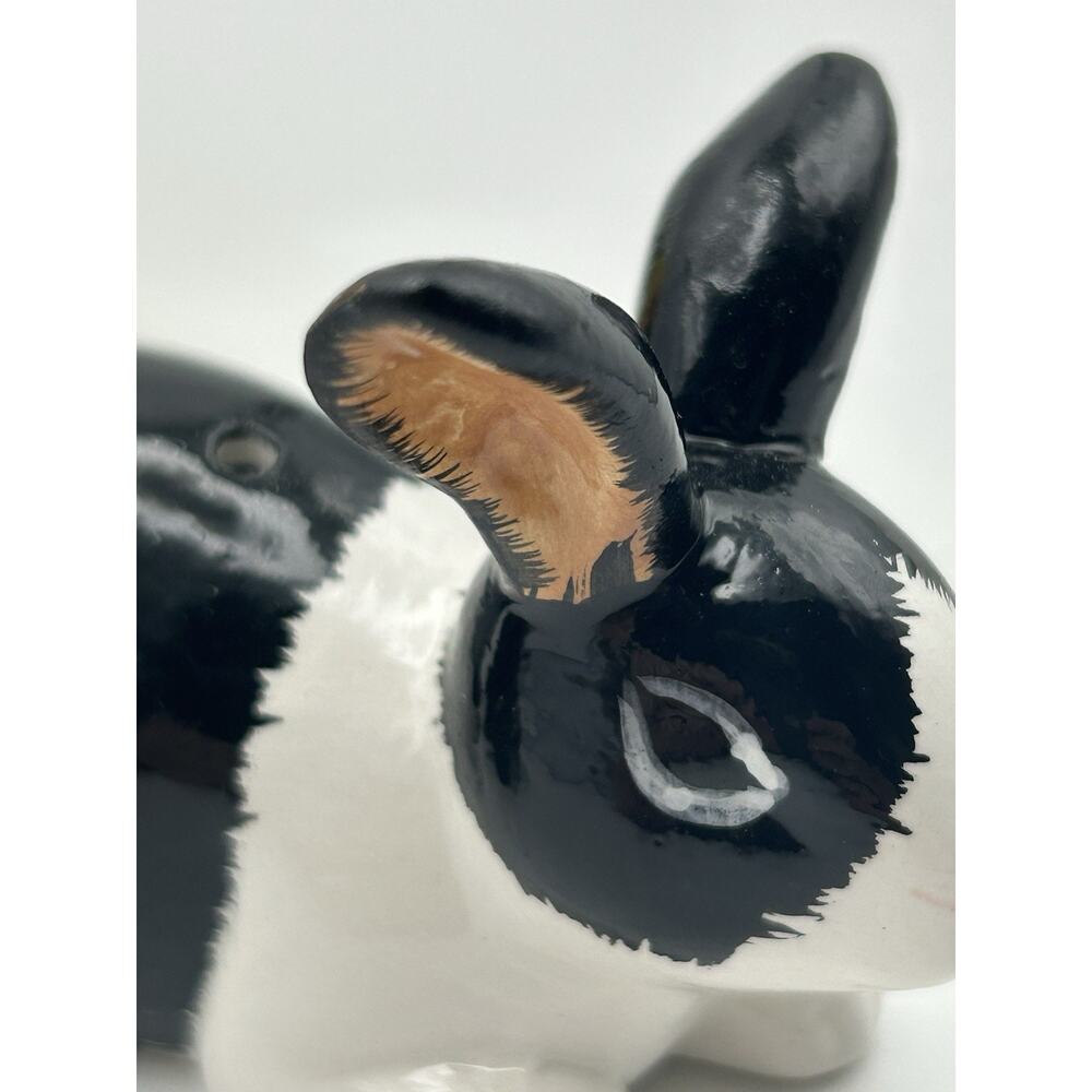 Dutch Rabbits Salt & Pepper Shaker - Picture 13 of 14